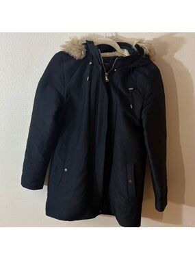 Women's Black Faux-Fur Trim Puffer Coat